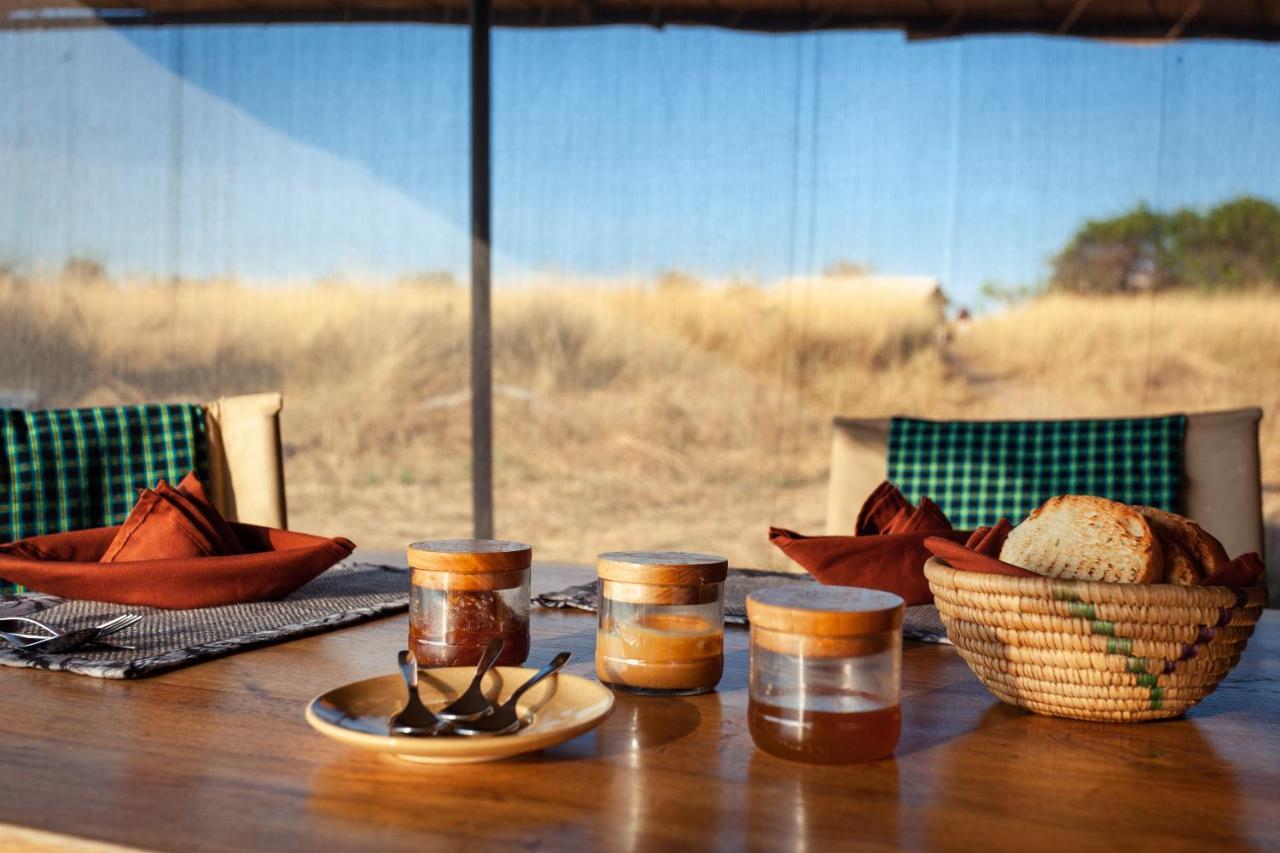 Gnu Mara River Camp Serengeti Kültér fotó